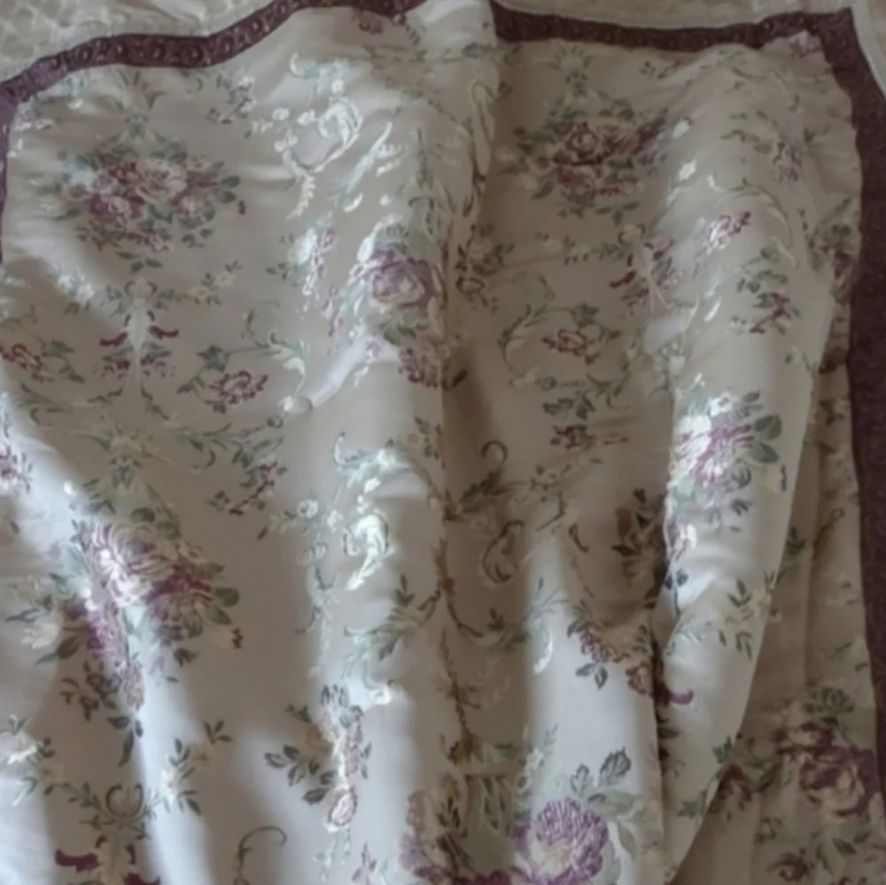 Comforter embroidered floral rope trim jacquard